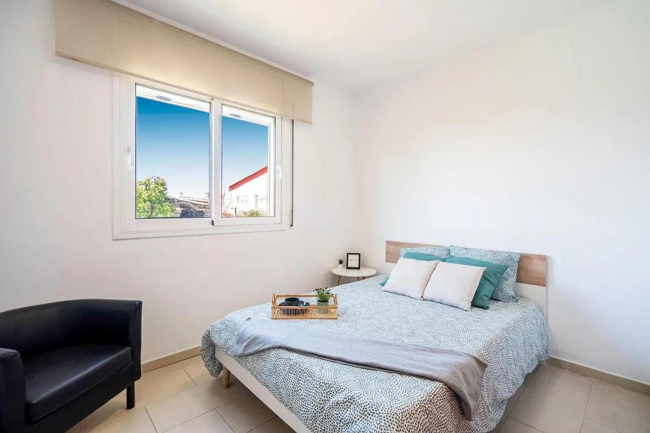 Holiday home Casa Familiar Con Piscina Villa Llica d'Amunt