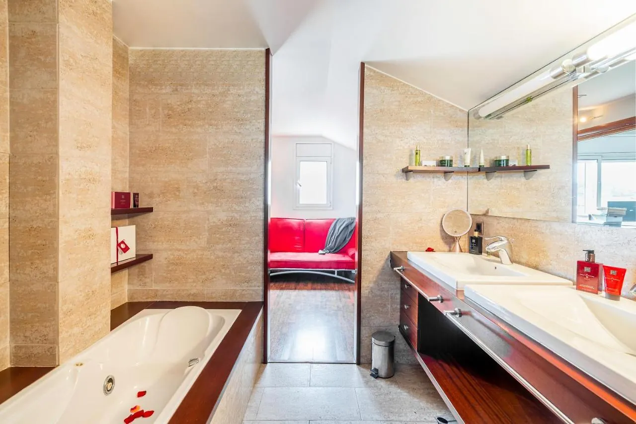 Casa Familiar Con Piscina Villa Llica d'Amunt Holiday home