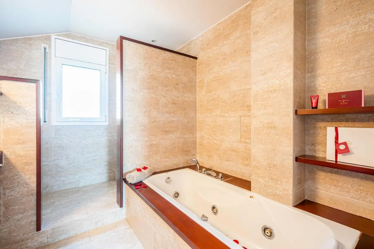 Casa Familiar Con Piscina Villa Llica d'Amunt 0*,