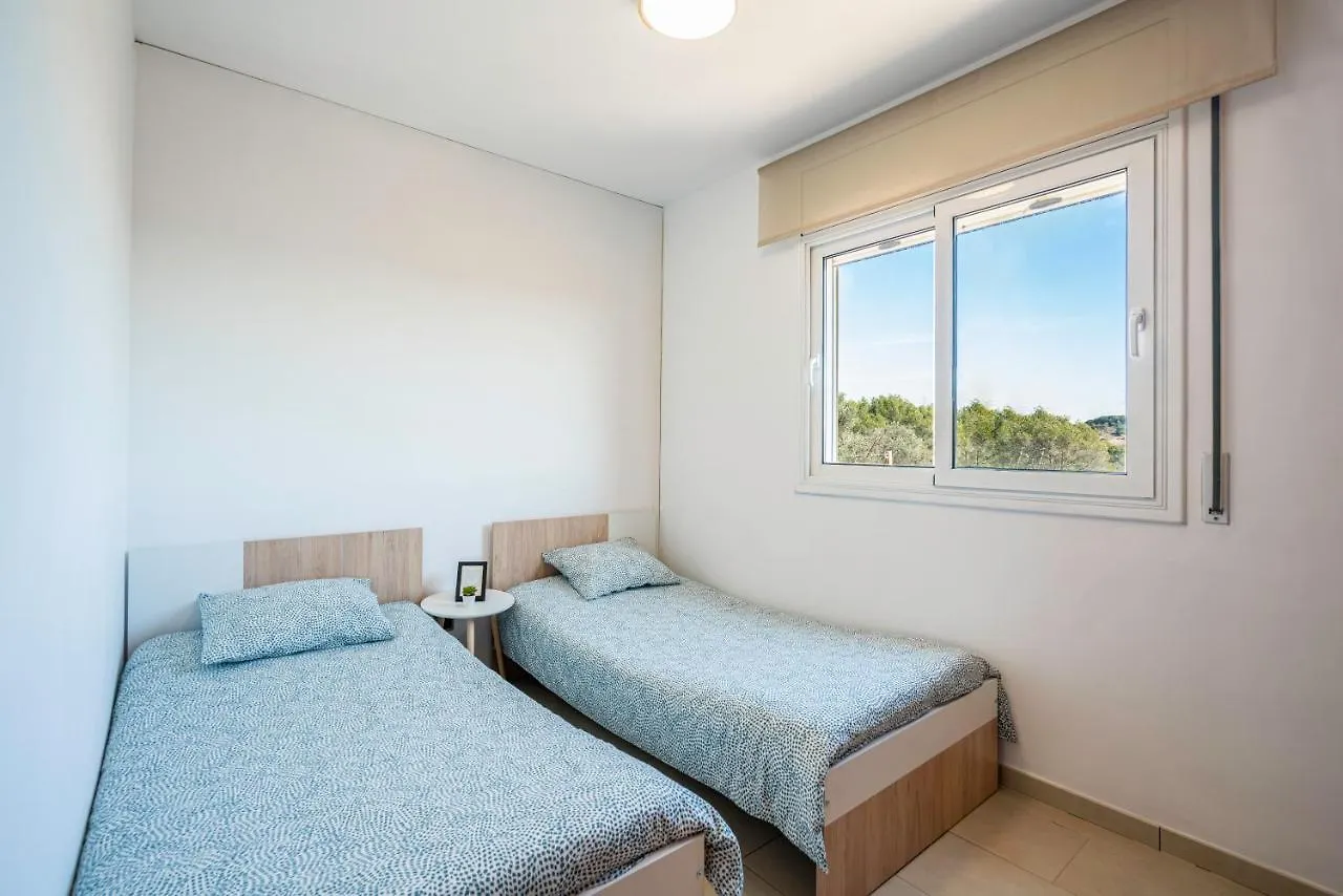 Holiday home Casa Familiar Con Piscina Villa Llica d'Amunt Spain